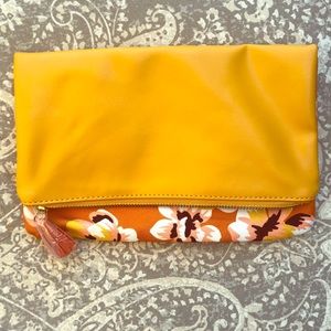 NWOT Rachel Pally Clutch